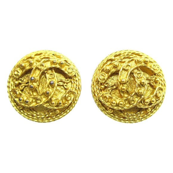Auth CHANEL CC Button Motif Earrings Gold-Tone Clip-On 94A - Picture 1 of 4